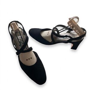 Ros Hommerson Black Strappy Slingback Heels Women’s Size 8N